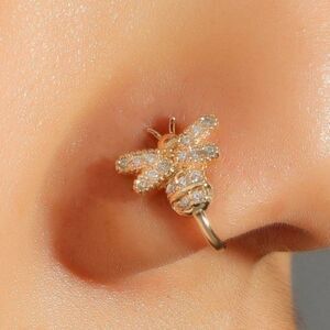 GOLD DIAMOND BUMBLEBEE NOSE RING